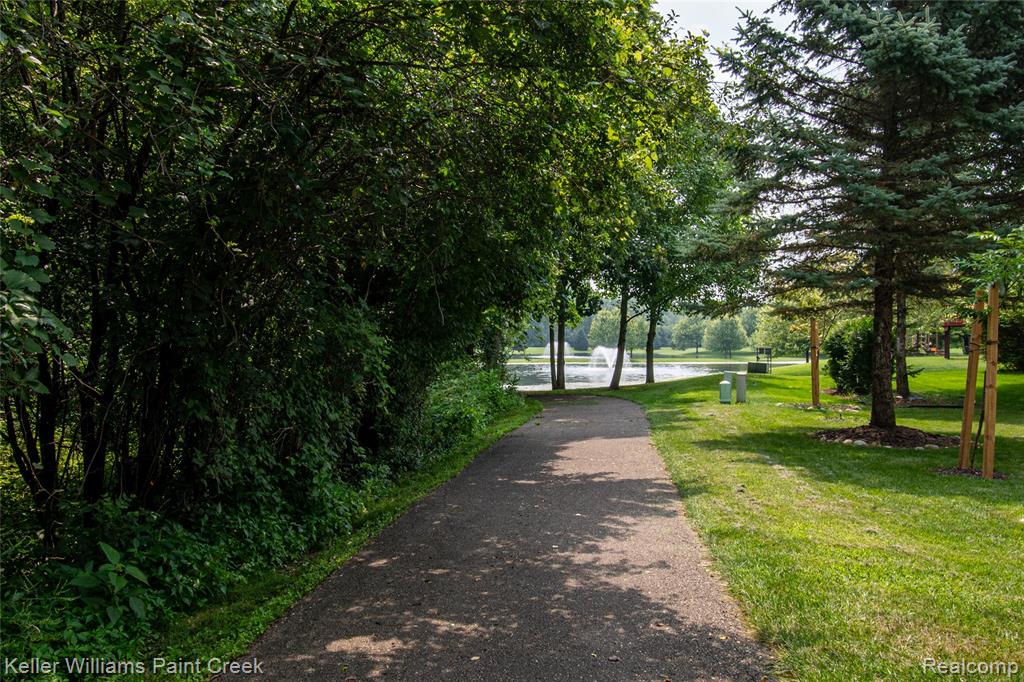 16550 Mulberry Way, Northville, MI 48168 — Photo 43