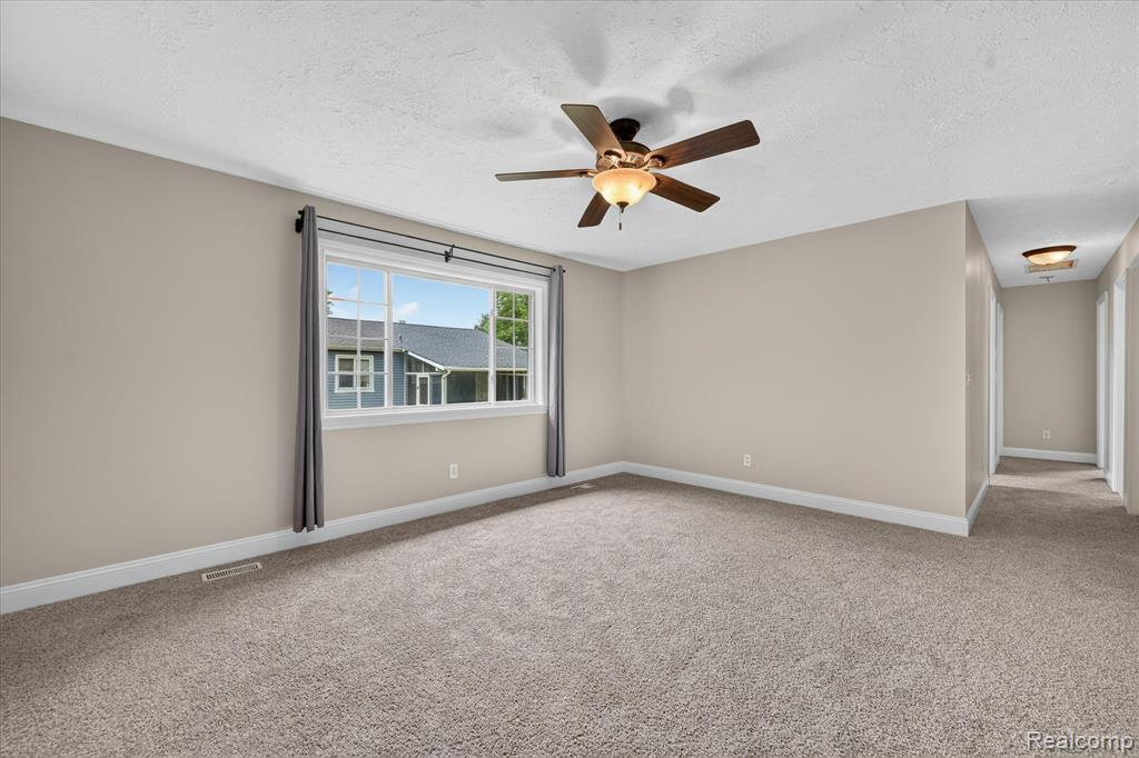 6409 Hollyhock Trail, Brighton, MI 48116 — Photo 5