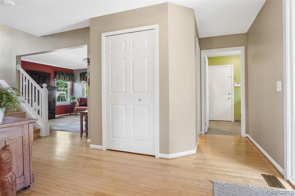 1170 Arabian Court, South Lyon, MI 48178 — Photo 13