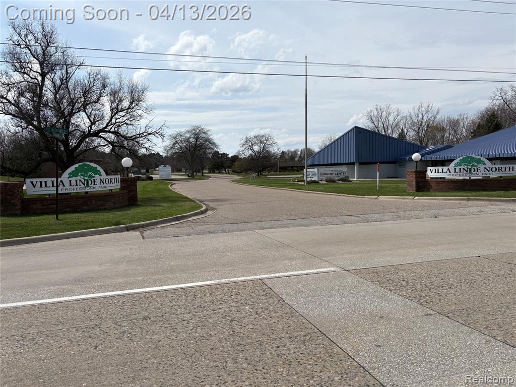 5040 Villa Linde Parkway, Flint, MI 48532 — Photo 6