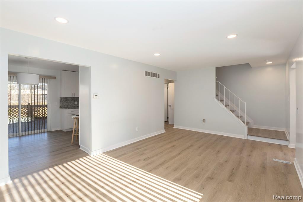 43726 Stuart Drive, Canton, MI 48187 — Photo 5