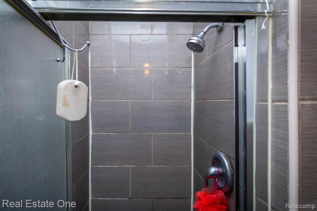 5485 Springwells Street, Detroit, MI 48210 — Photo 31