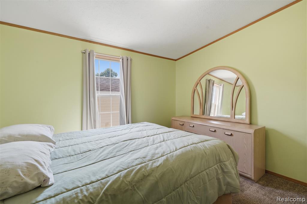 11784 Stoneridge Court, South Lyon, MI 48178 — Photo 20