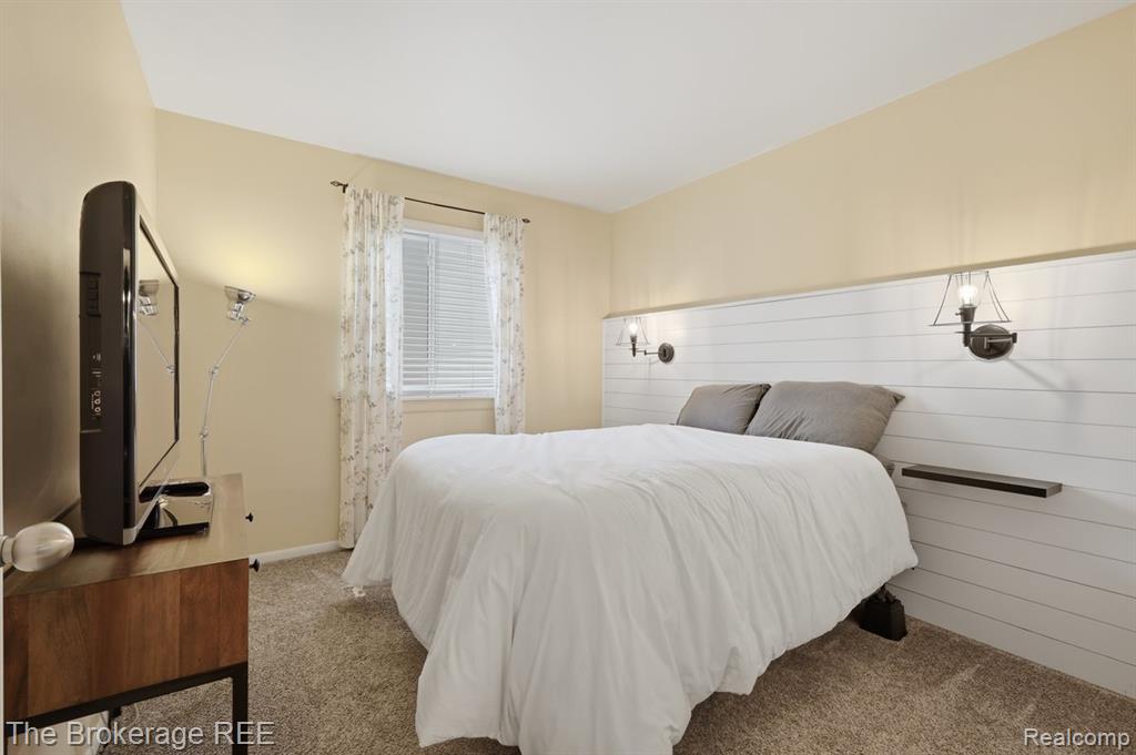 6060 Hearthside Place, Grand Blanc, MI 48439 — Photo 30