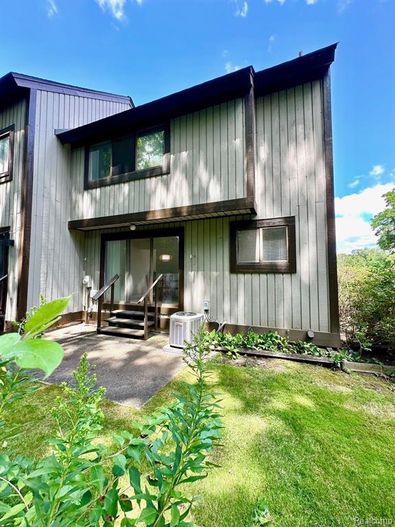 514 VICTORIA Square, Brighton, MI 48116 — Photo 29