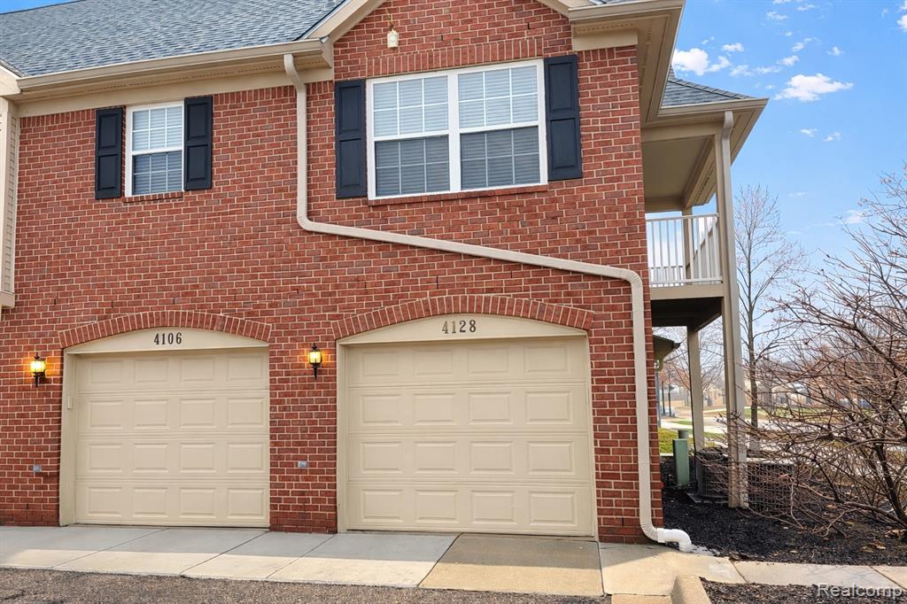 4128 Berkeley Avenue, Canton, MI 48188 — Photo 2