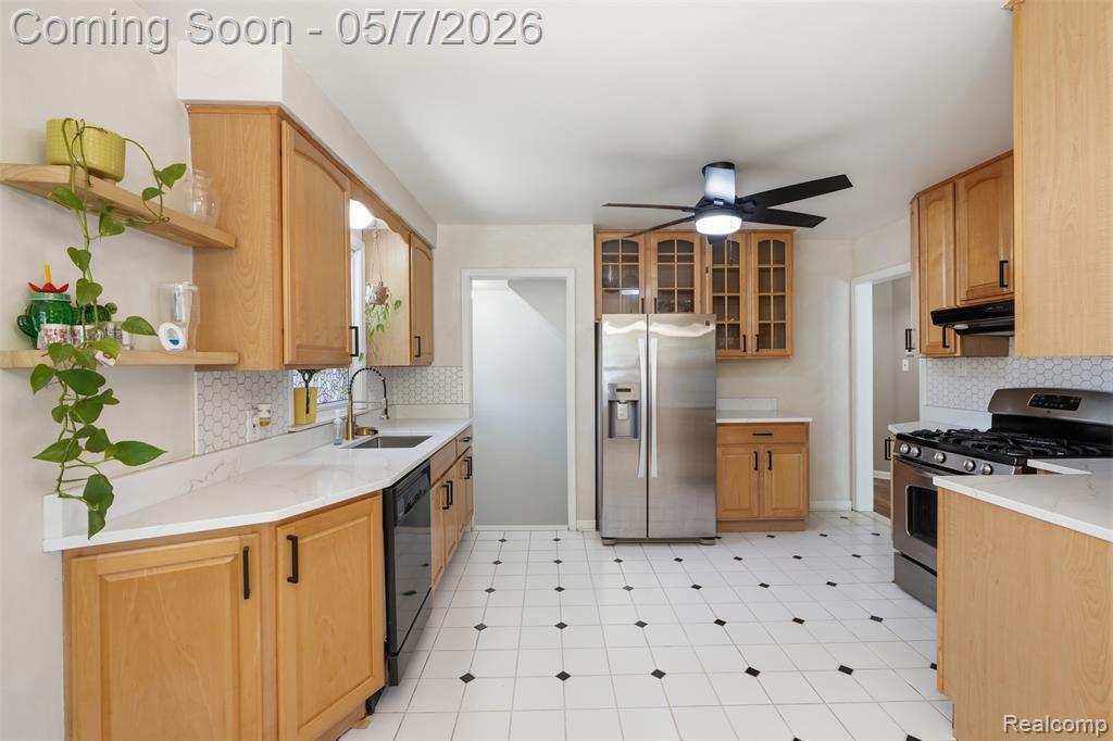 6595 Winona Avenue, Allen Park, MI 48101 — Photo 9