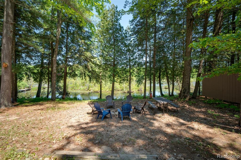 6954 AARWOOD Trail NW, Rapid City, MI 49676 — Photo 5