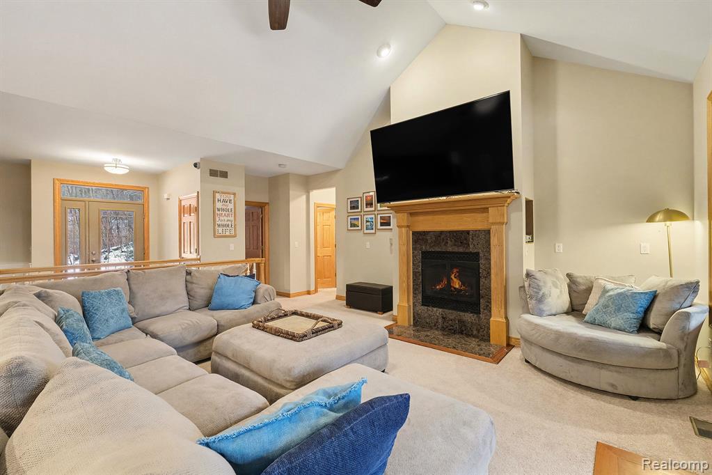 10151 Walnut Shores Drive, Fenton, MI 48430 — Photo 5