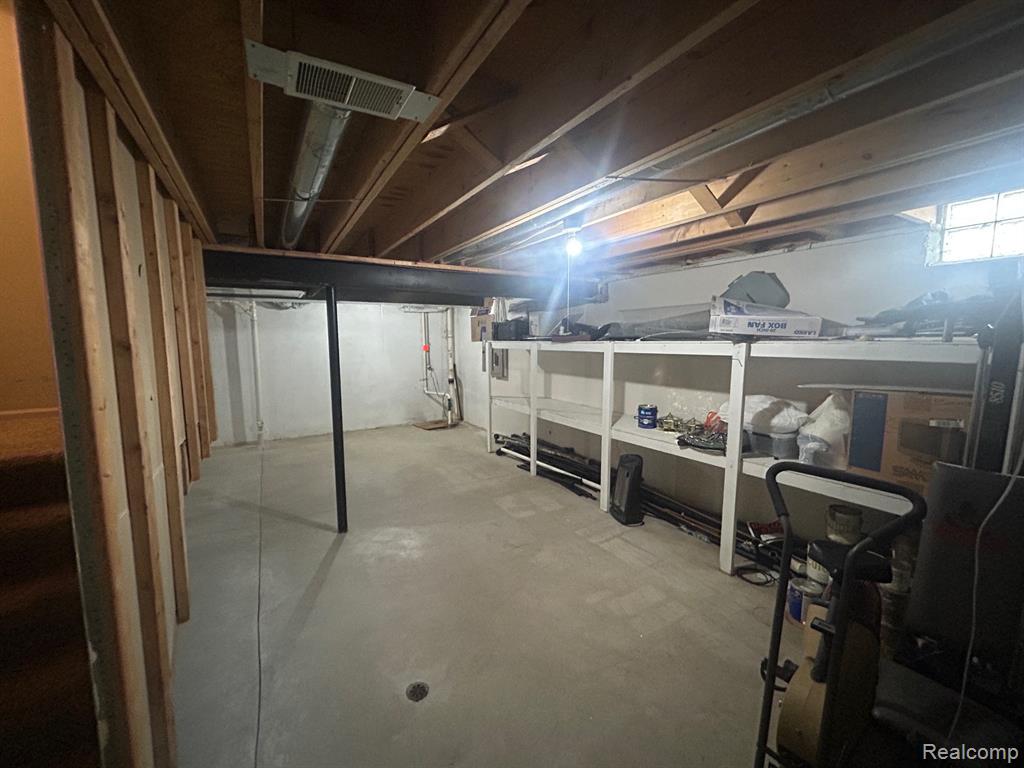 855 CHELSEA Road, Canton, MI 48187 — Photo 40