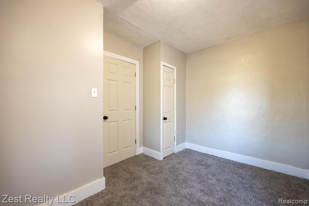 18765 Riverview Street, Riverview, MI 48193 — Photo 15