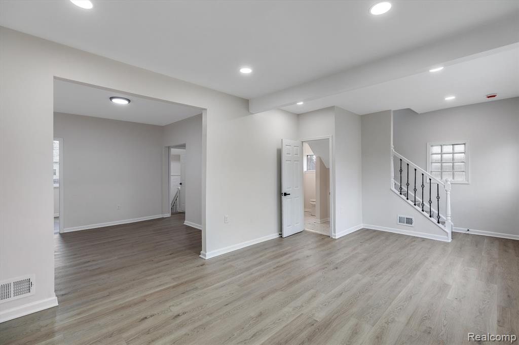 50 E NEVADA Street, Highland Park, MI 48203 — Photo 4