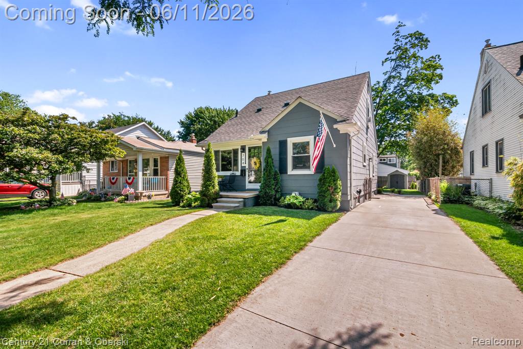 704 N Edison Avenue, Royal Oak, MI 48067 — Photo 6