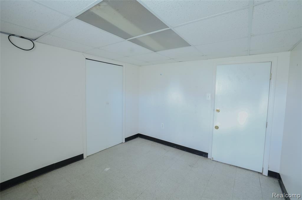 9507 Conant Street, Hamtramck, MI 48212 — Photo 46