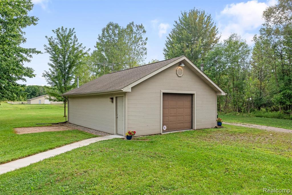 11157 Rose Road, Emmett, MI 48022 — Photo 42