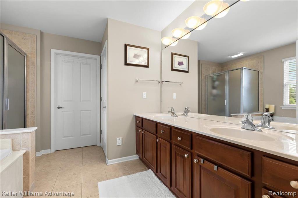 49053 RUNNING TROUT Lane, Northville, MI 48168 — Photo 23