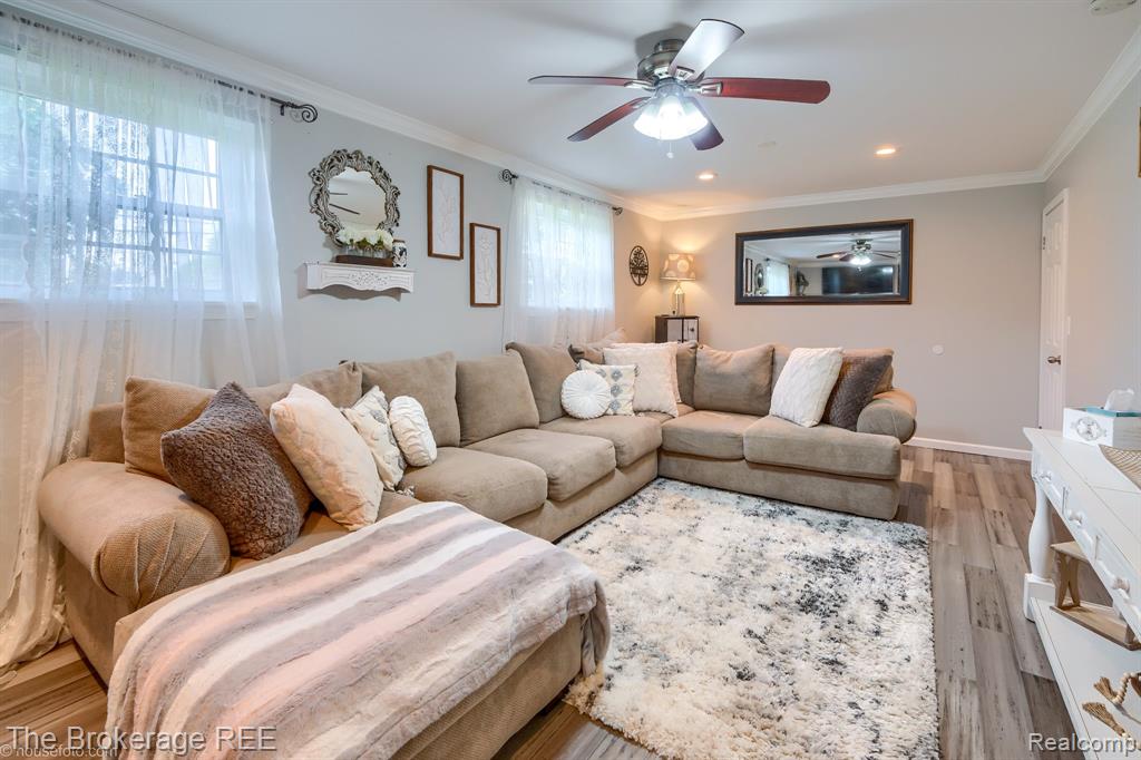 9404 E Lippincott Boulevard, Davison, MI 48423 — Photo 34
