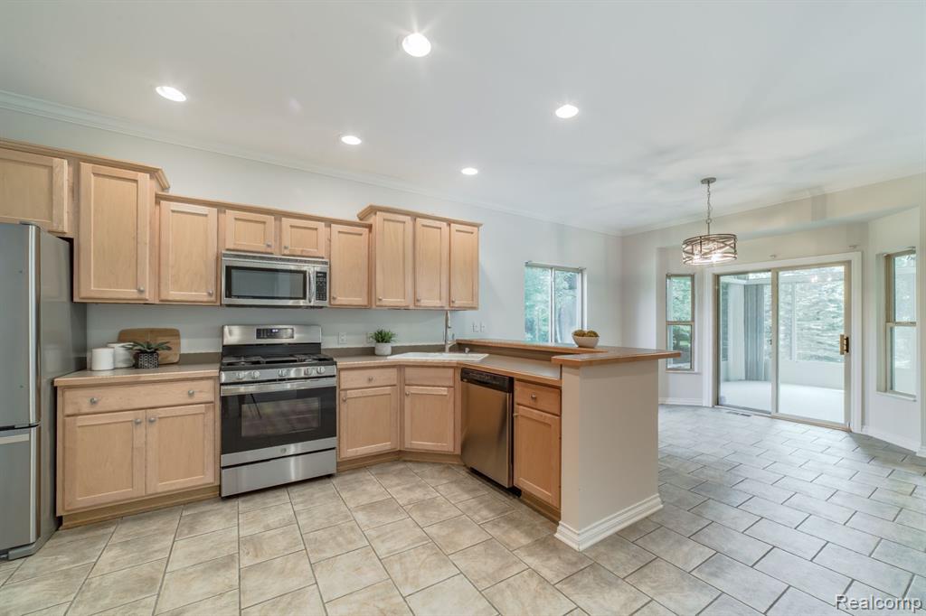 7191 ELDERWOOD Circle, Clarkston, MI — Photo 18