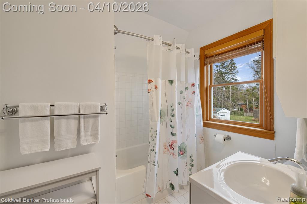 6516 E Church Street, Clarkston, MI — Photo 32