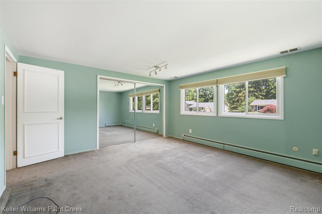 4016 Iverness Lane, West Bloomfield, MI 48323 — Photo 22