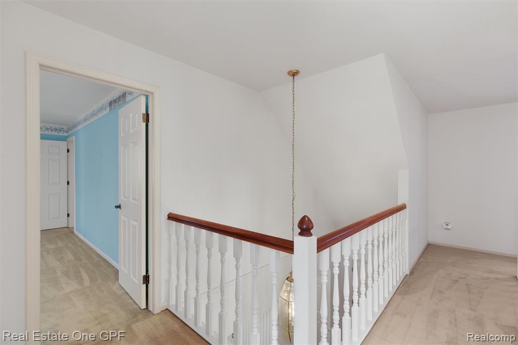 277 Kenwood Court, Grosse Pointe Farms, MI 48236 — Photo 24