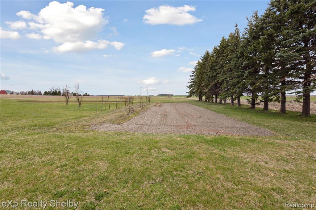 8433 W SANILAC Road, Vassar, MI 48768 — Photo 42