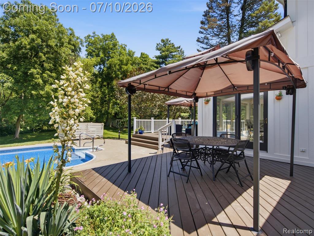 670 W Snell Road, Rochester, MI 48306 — Photo 54
