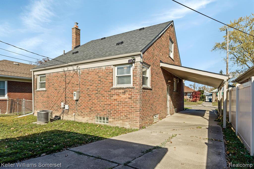 863 MAYFLOWER Avenue, Lincoln Park, MI 48146 — Photo 26