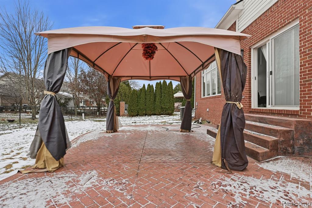 19270 Theresa Boulevard, Rockwood, MI — Photo 34