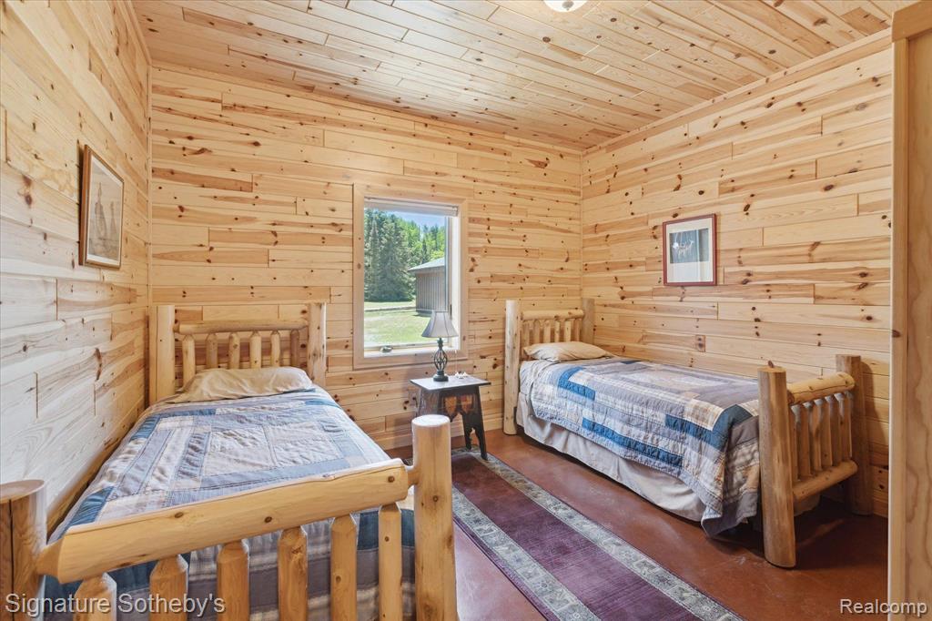 9842 Misery Bay, Alpena, MI 49707 — Photo 27