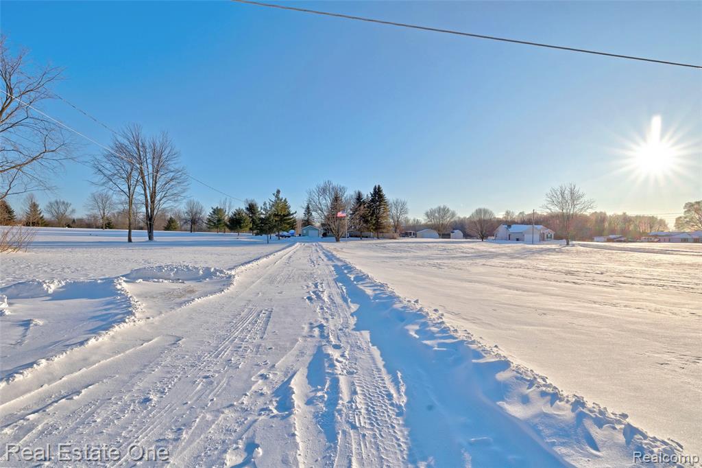 11392 E Carpenter Road, Davison, MI 48423 — Photo 55