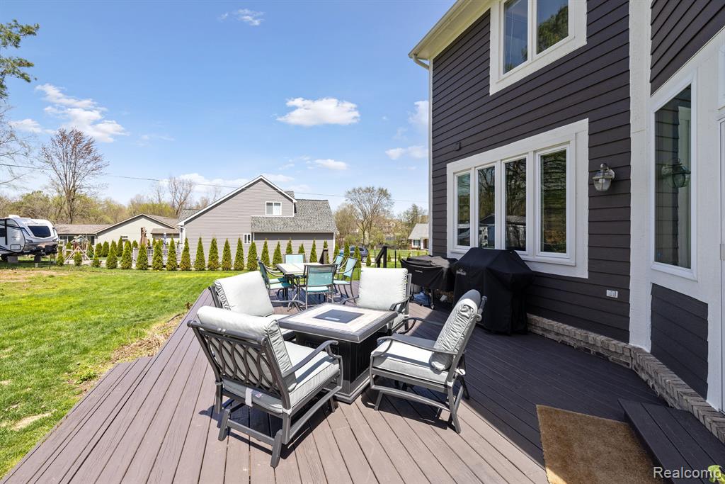 7520 FAIRVIEW Drive, Goodrich Vlg, MI — Photo 46