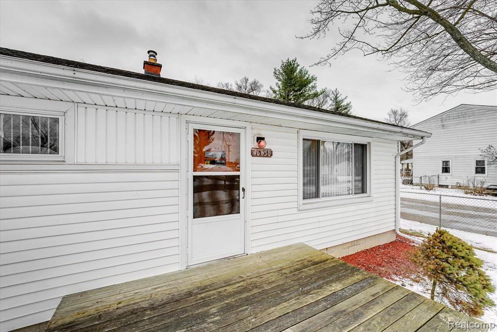 46630 HULING Street, Utica, MI 48317 — Photo 6