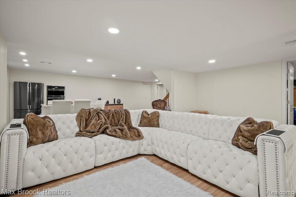 6362 CHARLES Drive, West Bloomfield, MI — Photo 59