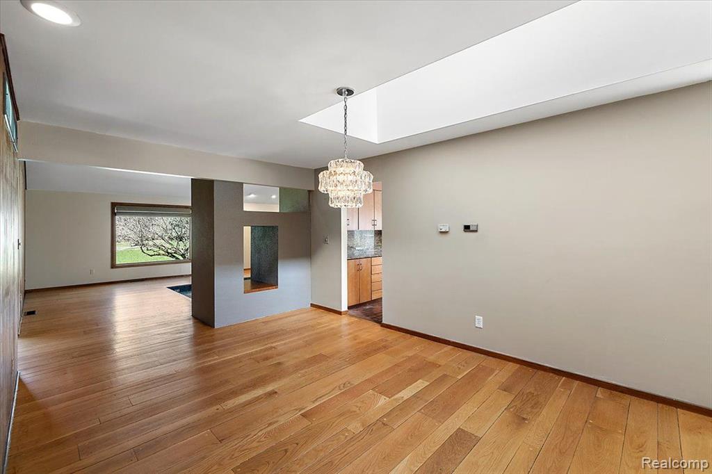 6145 BLUE BEECH Road, Rochester Hills, MI 48306 — Photo 24