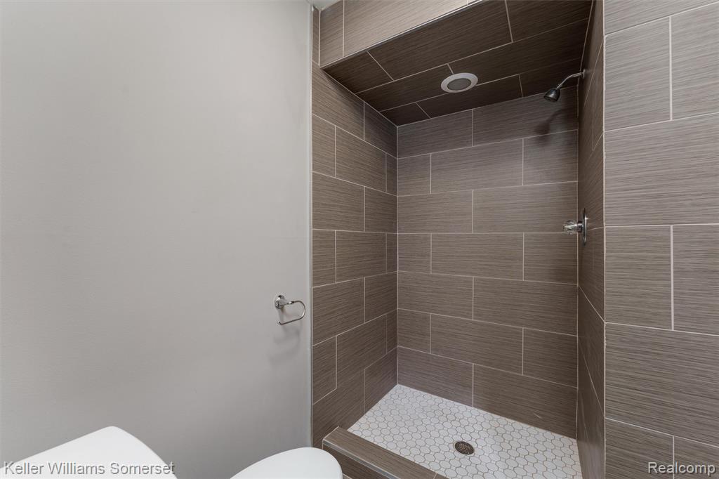 602 Millard Avenue, Royal Oak, MI 48073 — Photo 19