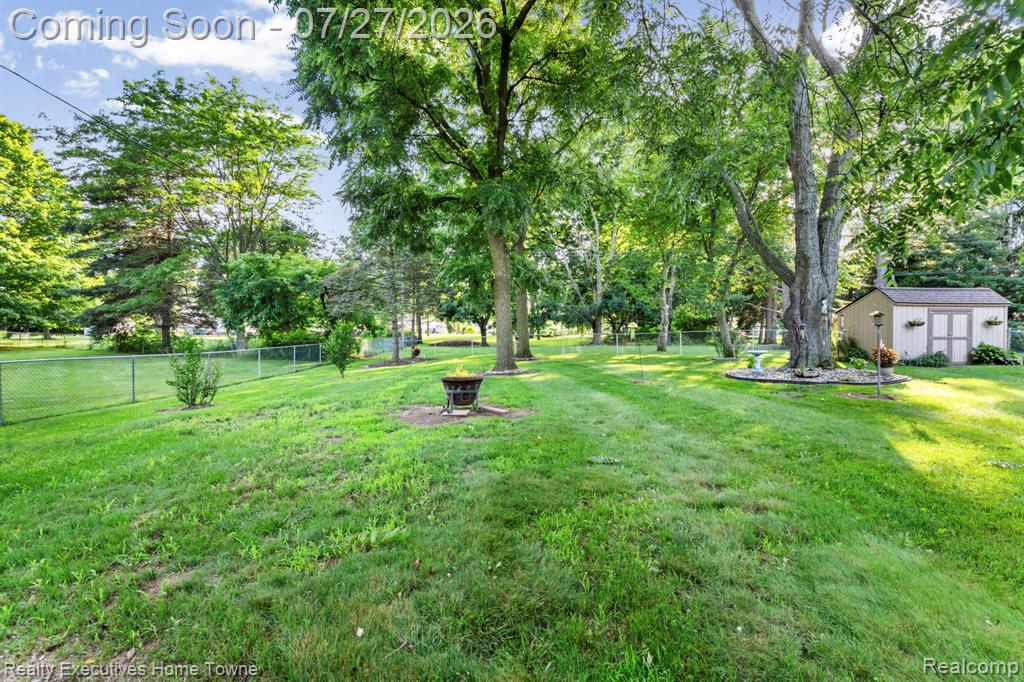 3425 Lomar Drive, Fort Gratiot, MI 48059 — Photo 3