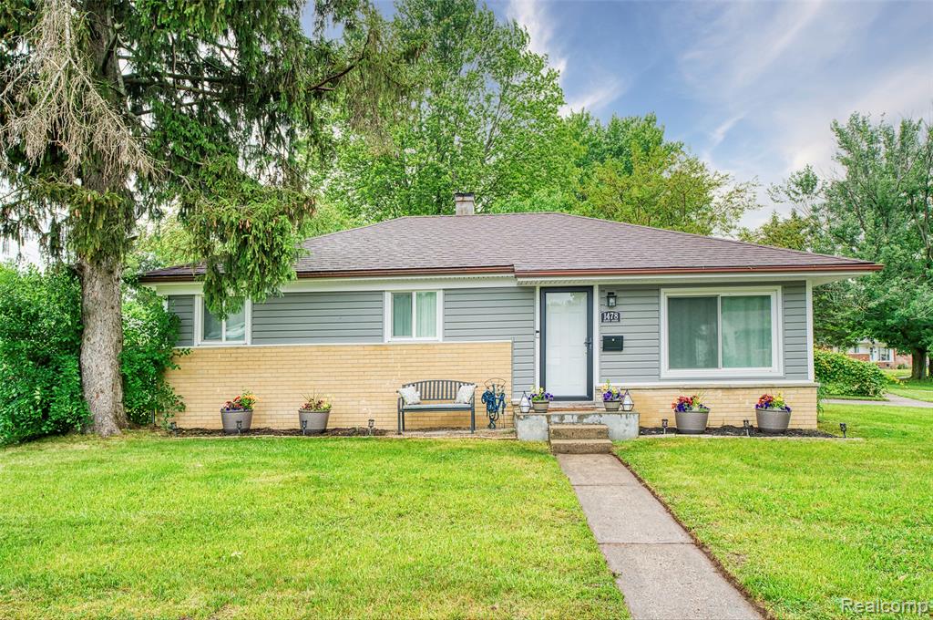 1478 Desoto Avenue, Ypsilanti, MI 48198 — front exterior