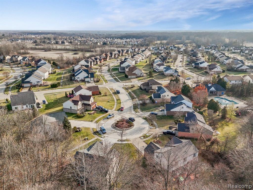 8886 Stonebridge Court, Van Buren, MI 48111 — Photo 34