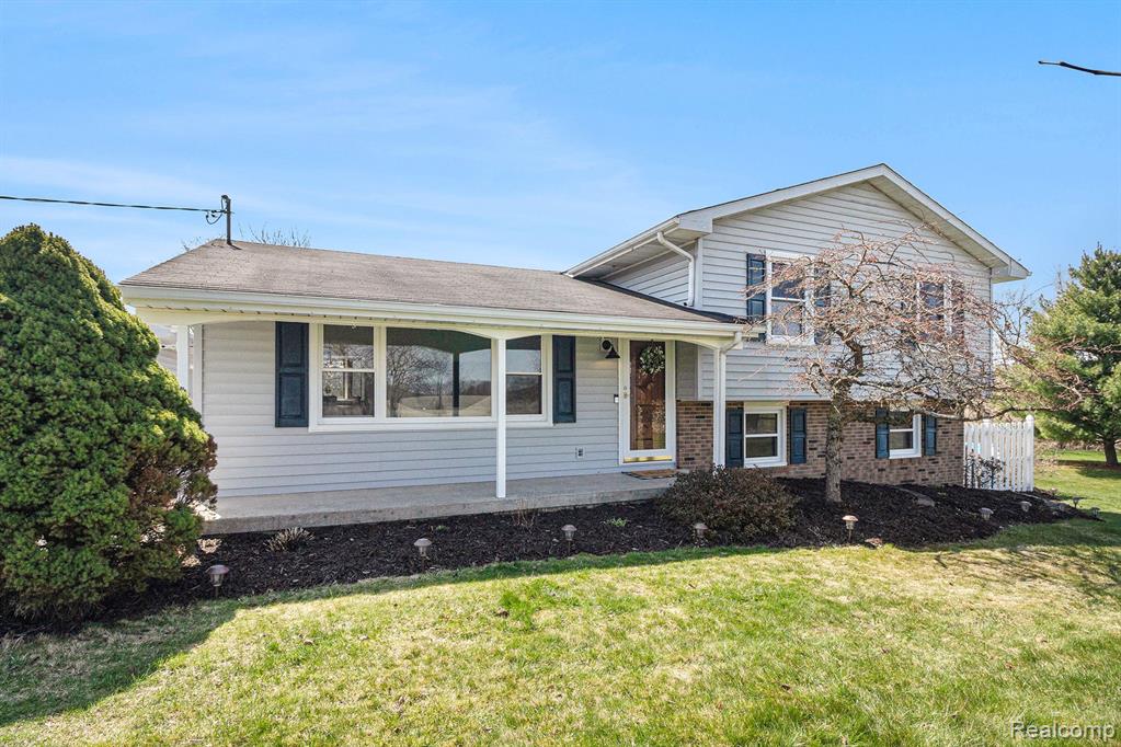 4896 BEARD Road, Byron, MI 48418 — Photo 4