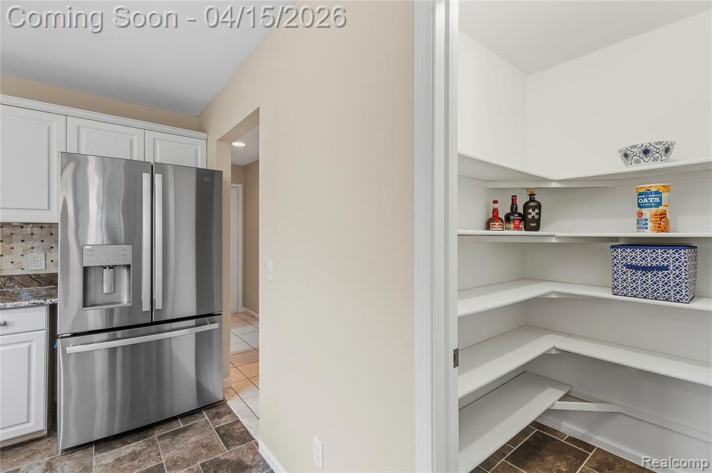 14855 Brompton Court, Shelby Twp, MI 48315 — Photo 17