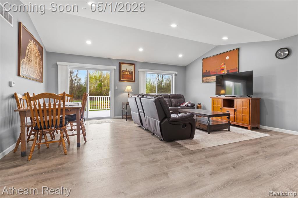 7395 Baldwin Road, Swartz Creek, MI 48473 — Photo 8
