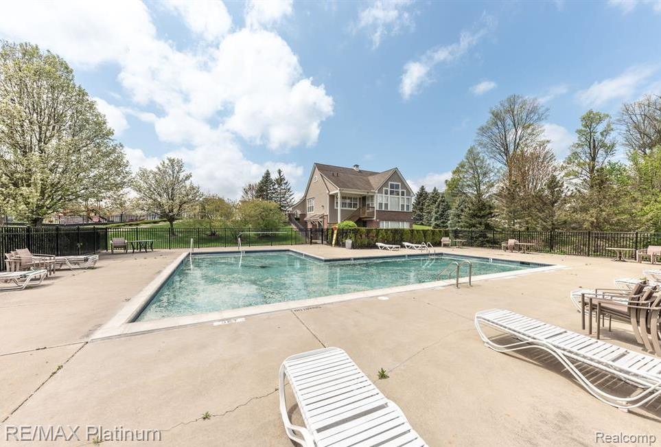 8682 Magnolia Way, Dexter, MI 48130 — Photo 56