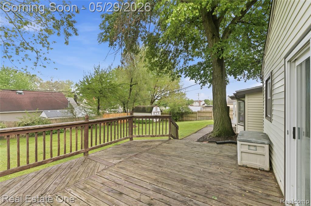 733 S Webik Avenue, Clawson, MI — Photo 41