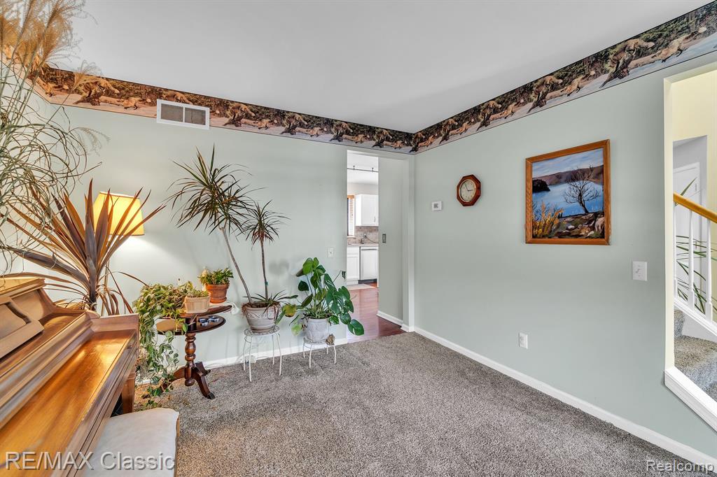 7842 BERWICK Drive, Ypsilanti, MI 48197 — Photo 11