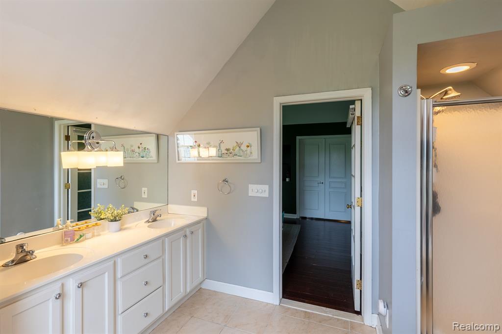 5100 PERRY Road, Grand Blanc, MI 48439 — Photo 23