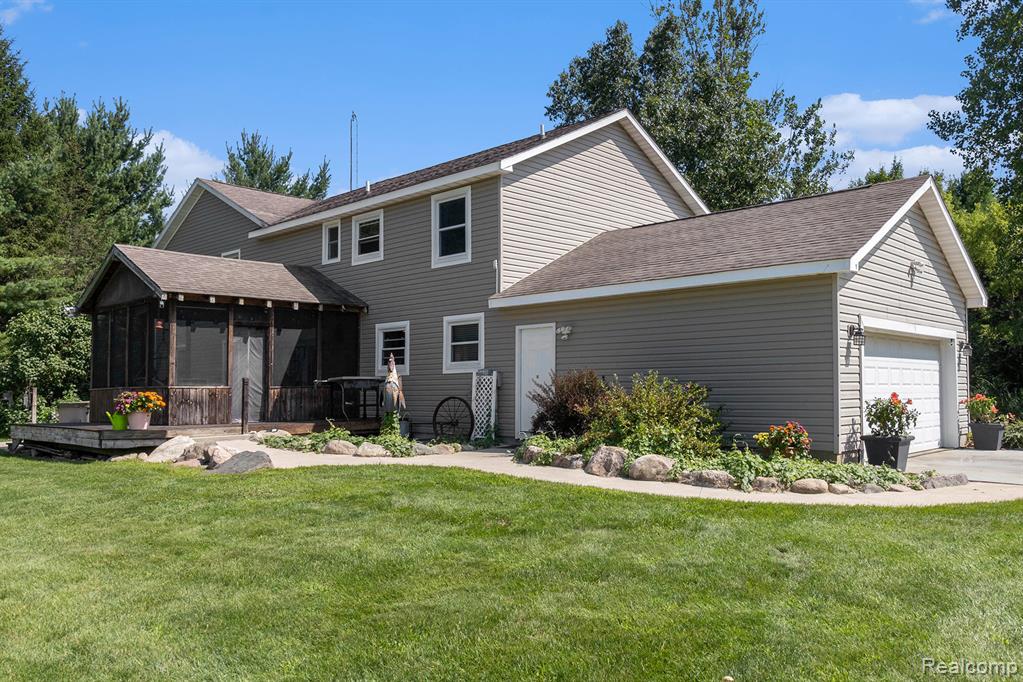 5083 Curtis Road, Attica, MI 48412 — Photo 29