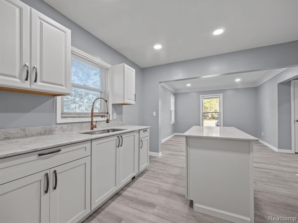 14514 CHANDLER PARK Drive, Detroit, MI 48224 — Photo 11