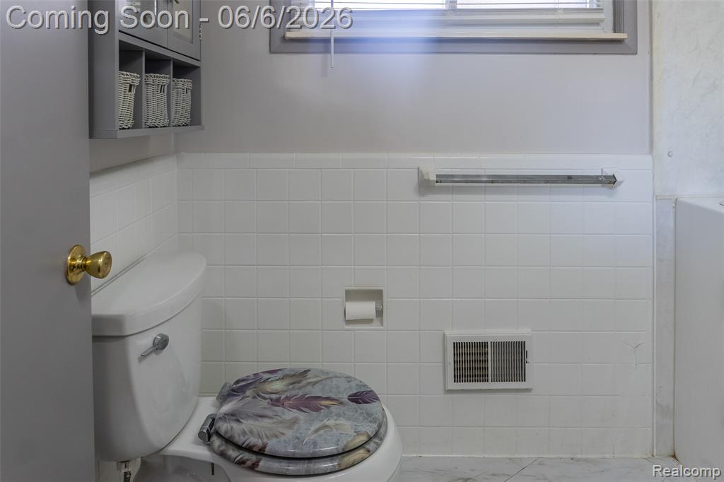 25538 Schoolcraft, Redford, MI 48239 — Photo 25