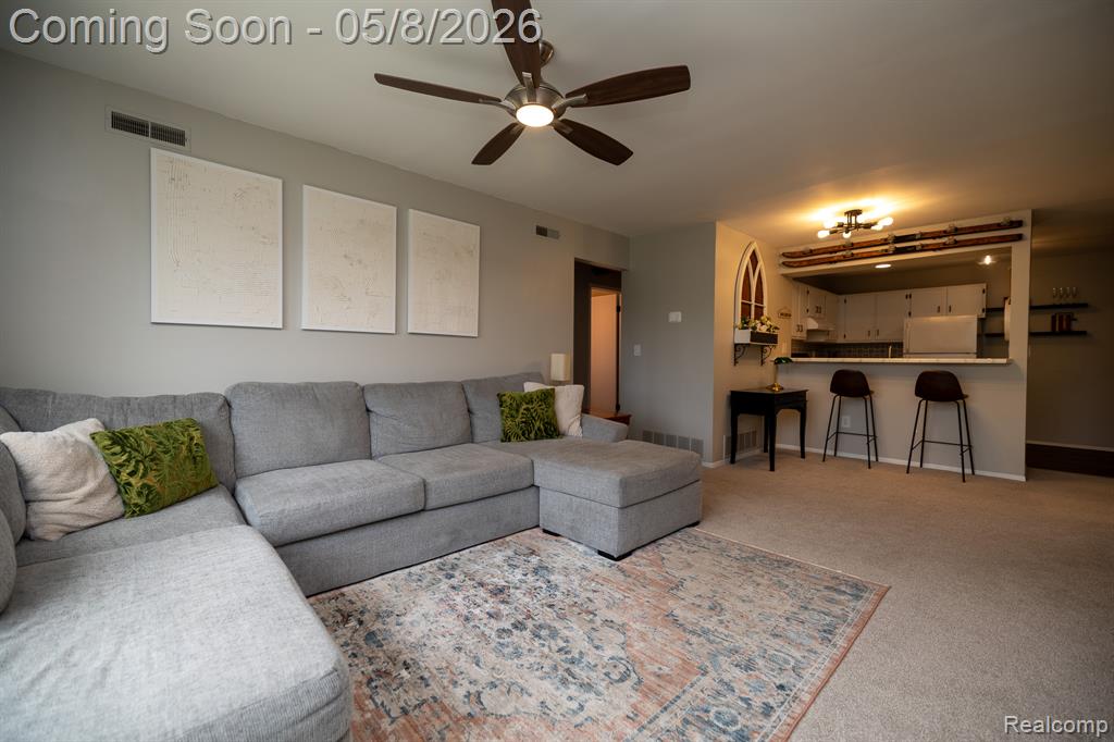 806 Bloomfield Village Boulevard, H, Auburn Hills, MI 48326 — Photo 3